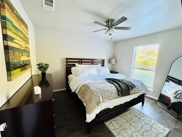 Building Photo - 2808 Sunset Strip Dr