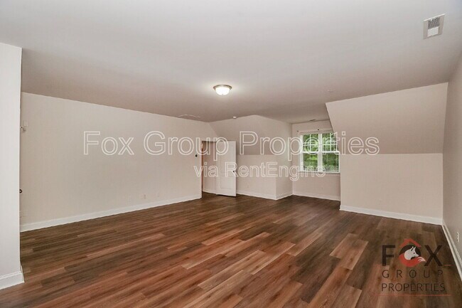 Building Photo - 117 Byers Commons Dr