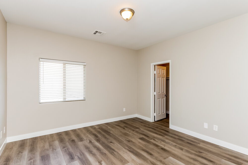 Building Photo - 9623 Vega Carpio Ave