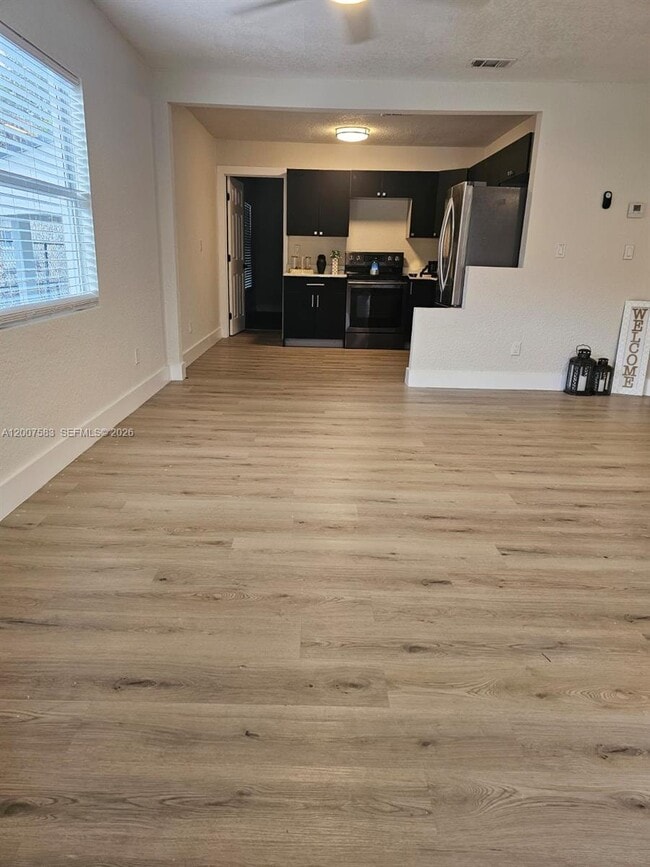 Building Photo - 1865 NW 45th St