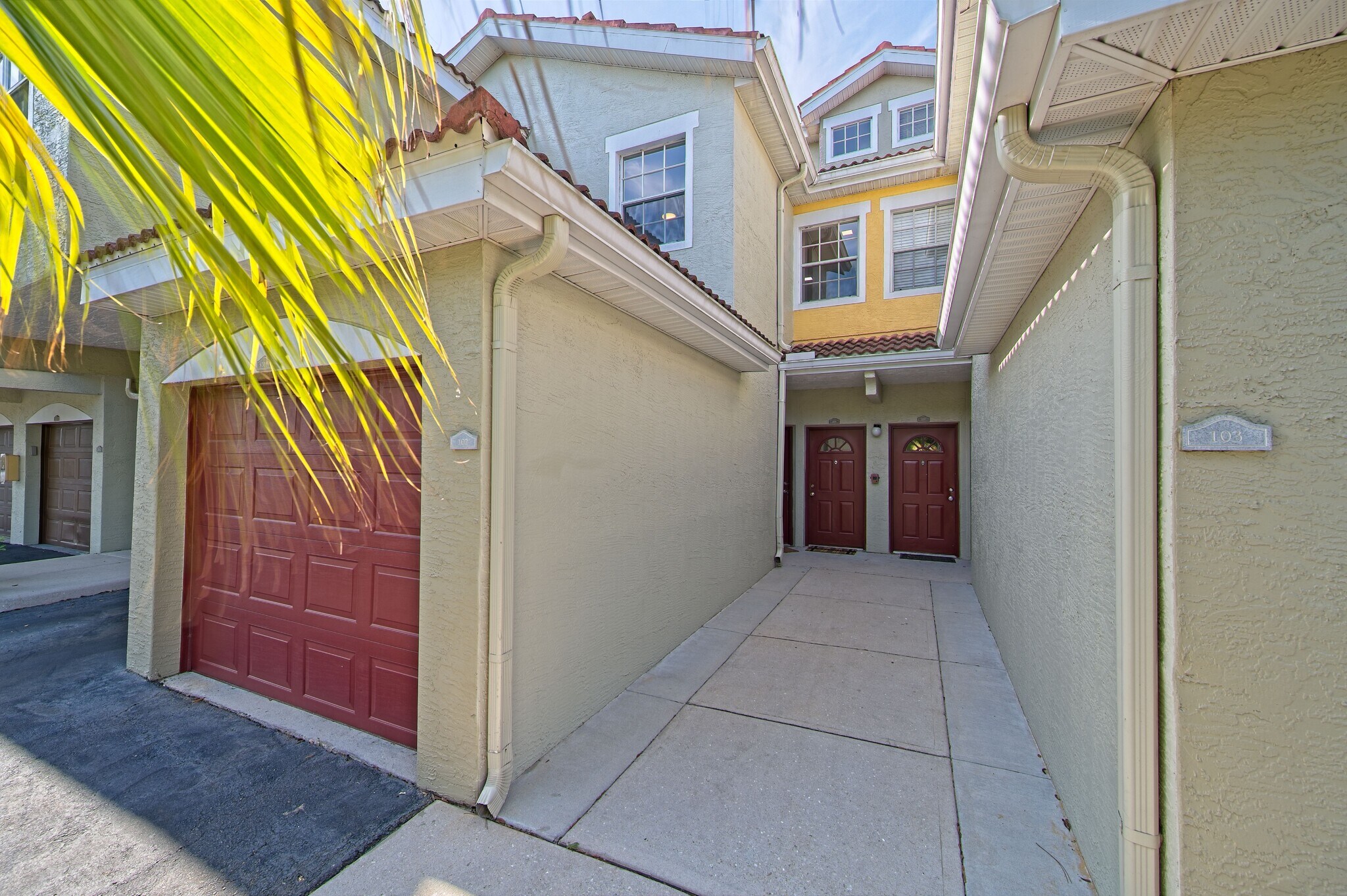 Entry (Garage is not included) - 5701 Bentgrass Dr