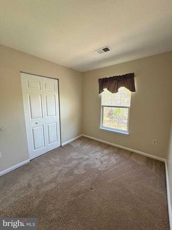 Building Photo - 10314 Butternut Cir