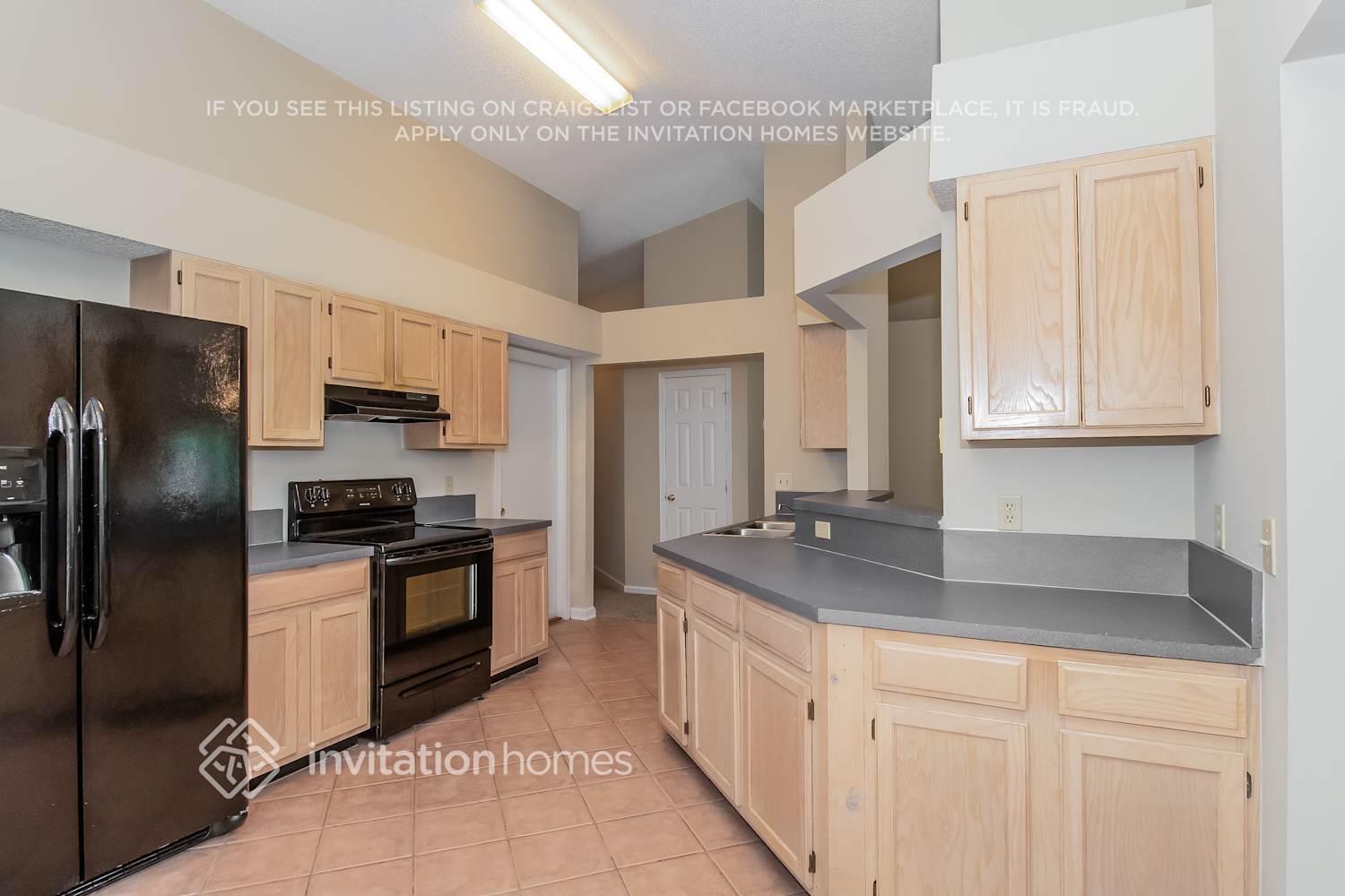 Building Photo - 8313 Lakemont Dr