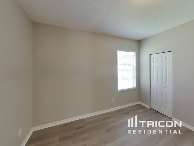 Building Photo - 15614 Indian Queen Dr