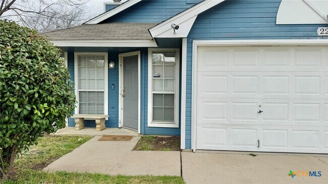 Building Photo - 2207 Purser Dr