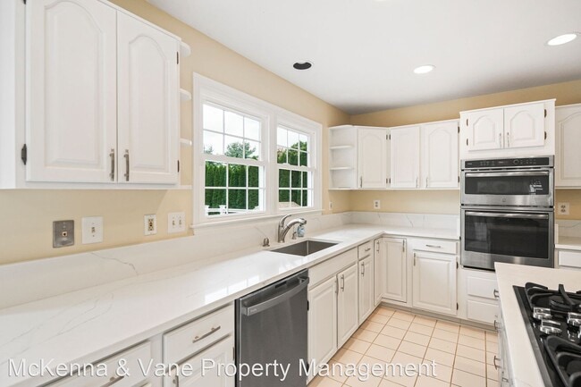 Building Photo - 4 br, 3.5 bath House - 3109 Nestling Pine Ct