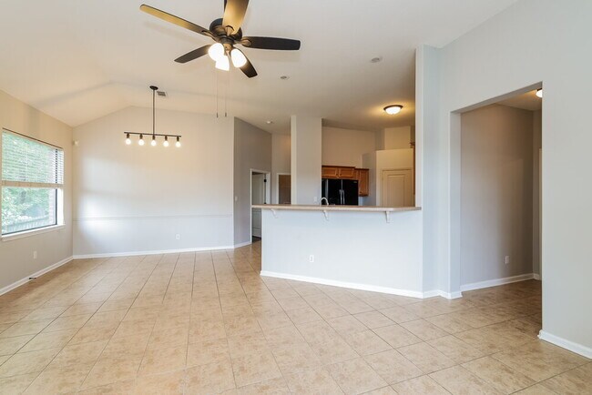 Building Photo - 7659 Romero Dr