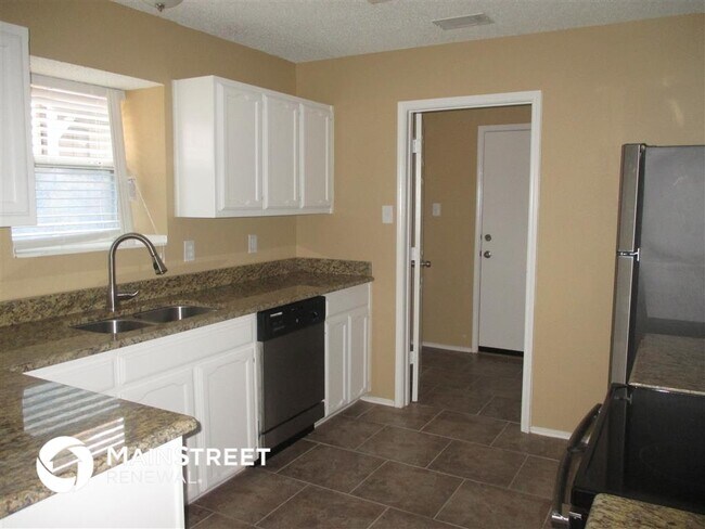 Building Photo - 709 Grand Cayman Way