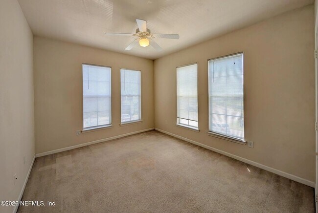 Building Photo - 8290 Gate Pkwy W