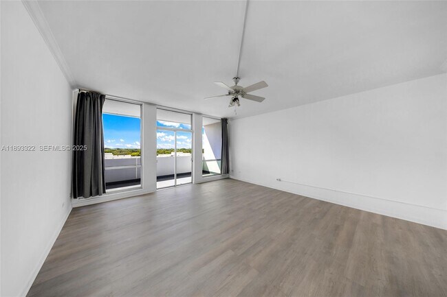 Building Photo - 700 Biltmore Way