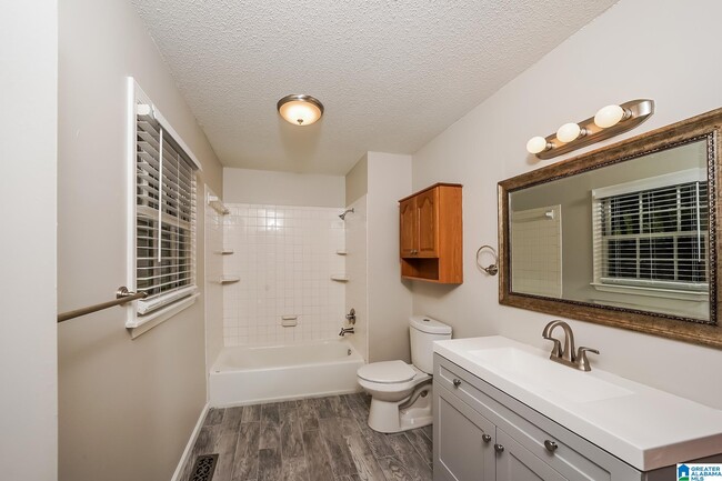 Building Photo - 1704 Native Dancer Dr