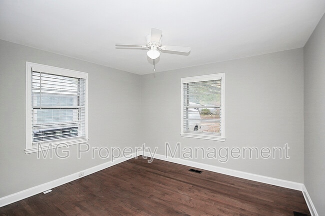 Building Photo - 1419 Herrin Ave