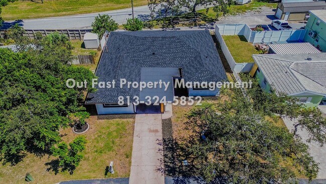 Building Photo - Home & Bonus Space Near Gulf Beaches — Ready for Move-In