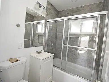 Building Photo - 824 Arcadia Pl