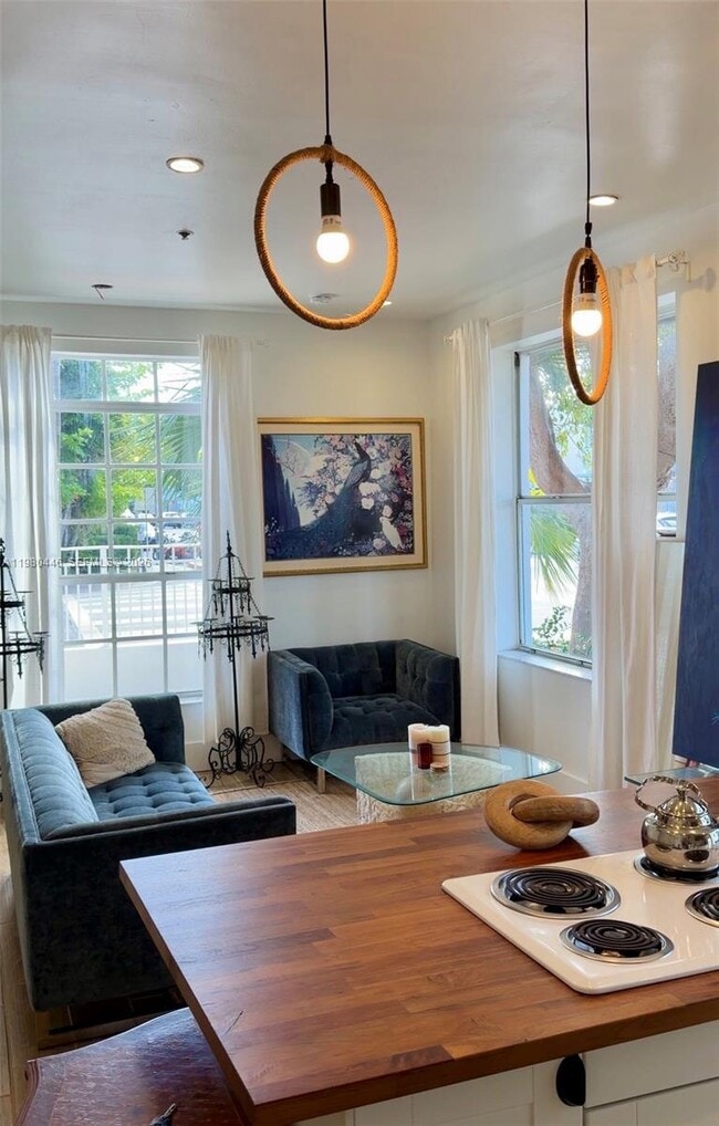 Building Photo - 1502 Jefferson Ave