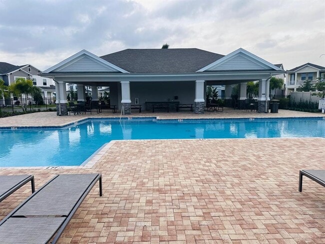 Building Photo - 13809 Luna Harvest Ave