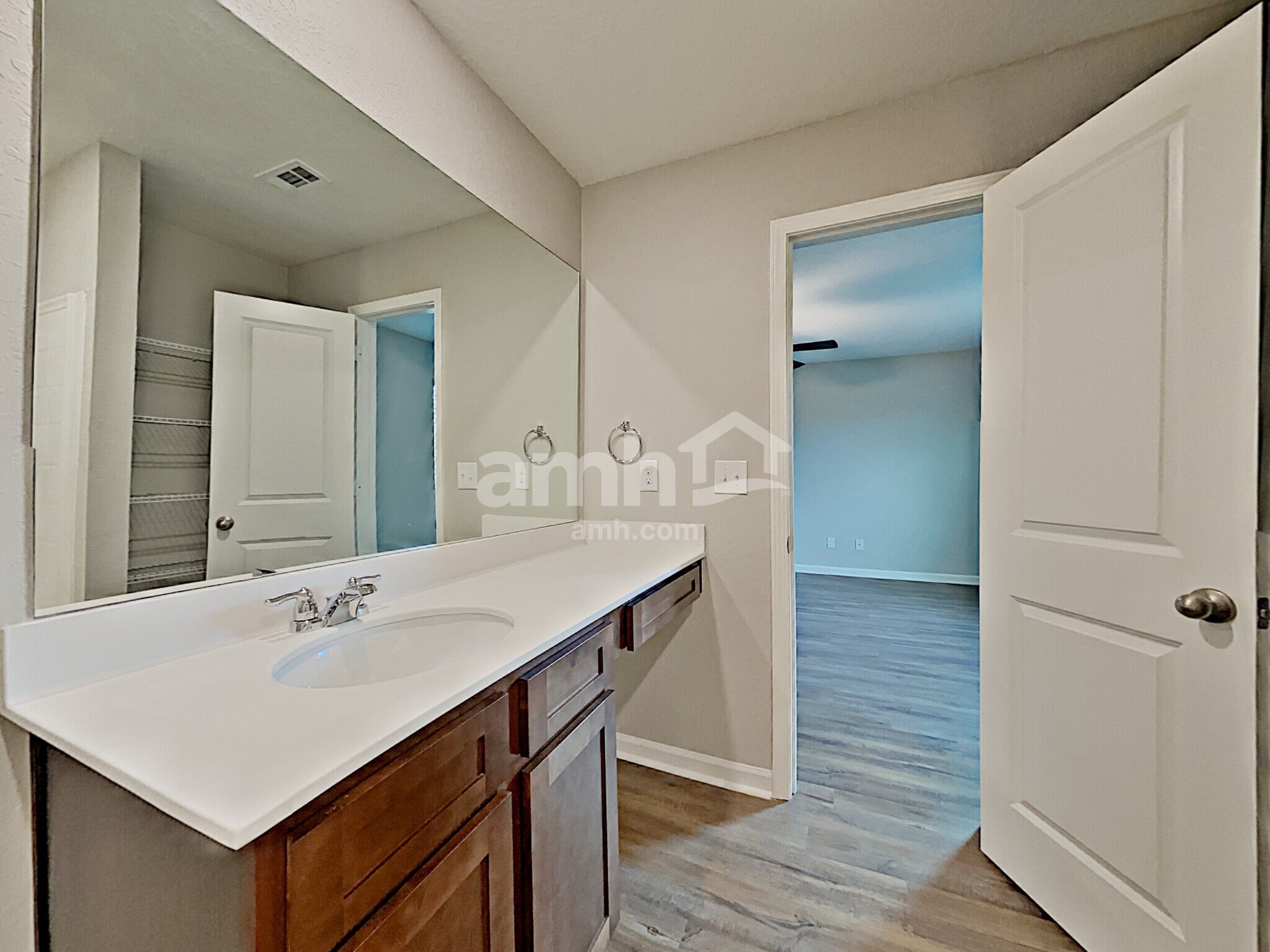 Building Photo - 4875 Bridle Path