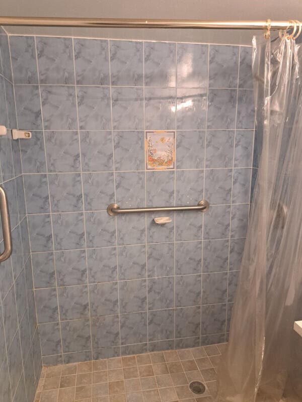 Building Photo - 243 Canterbury K