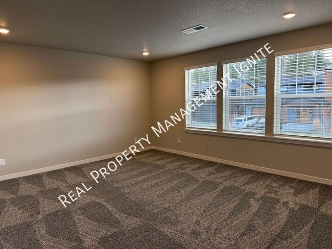 Building Photo - 19294 SW Marshmallow Pl