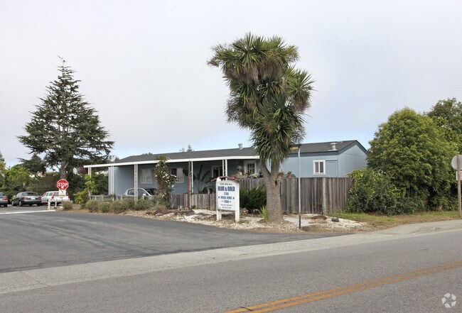 Building Photo - Blue & Gold Star Mobile Home Park