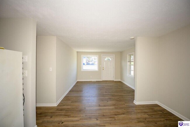 Building Photo - 3640 Flaherty Rd