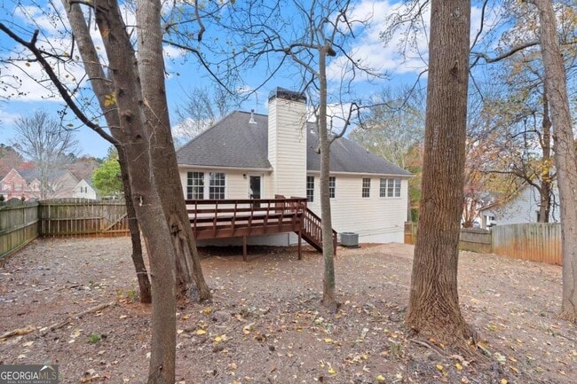 Building Photo - 16 Valleyside Dr