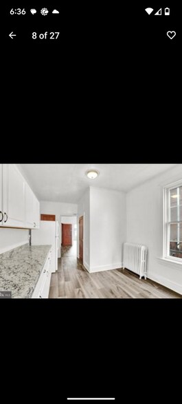 Kitchen - 153 W Jackson St