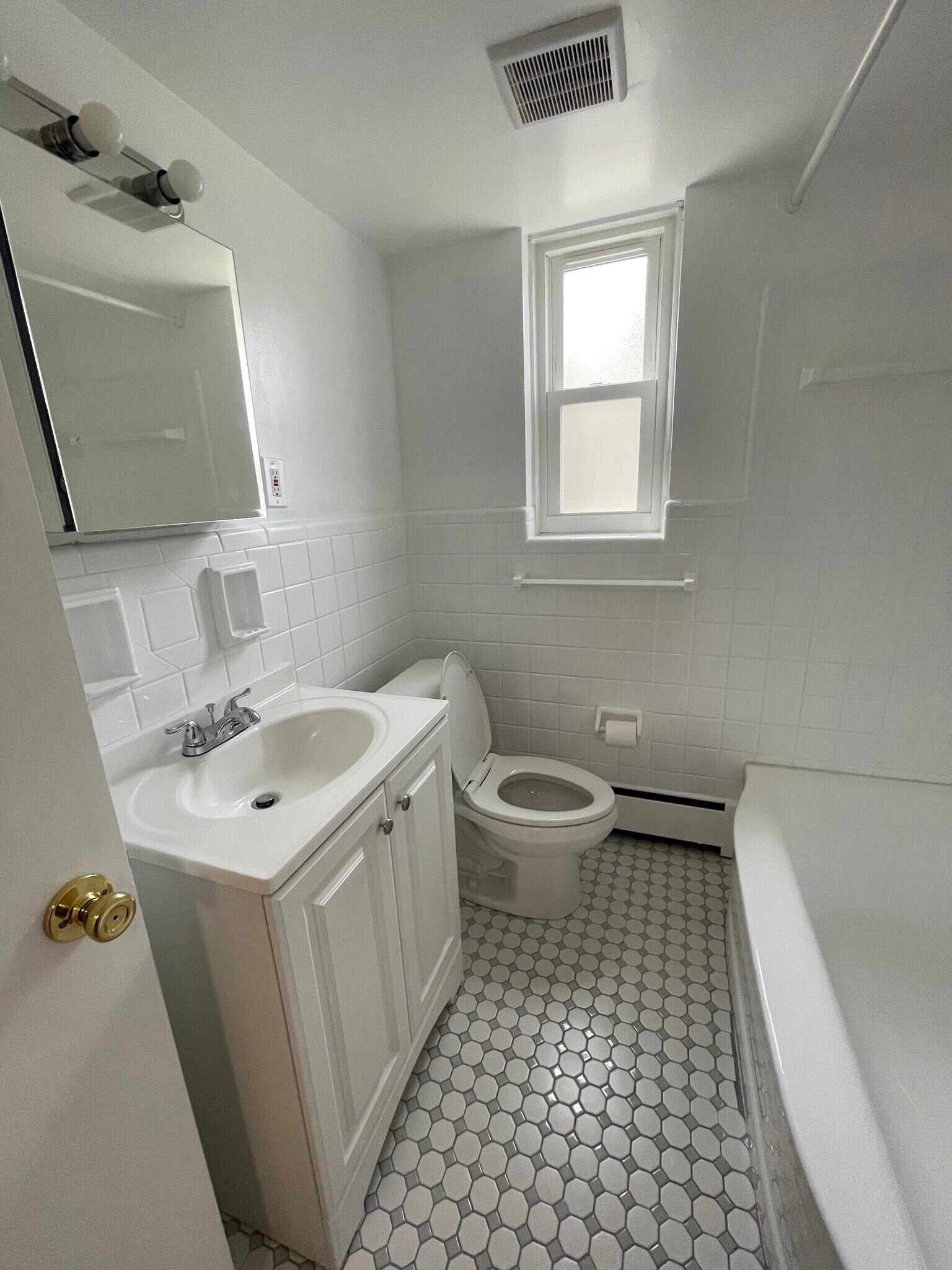 Bathroom - 4012 O Leary Ave