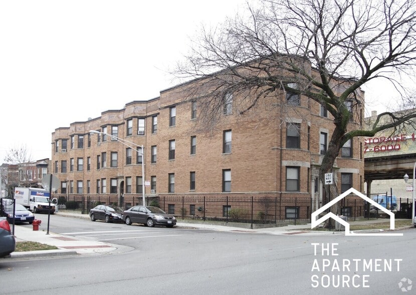 Building Photo - 3840 N Wilton Ave