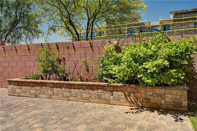 Building Photo - 6516 Austin Hope Ave