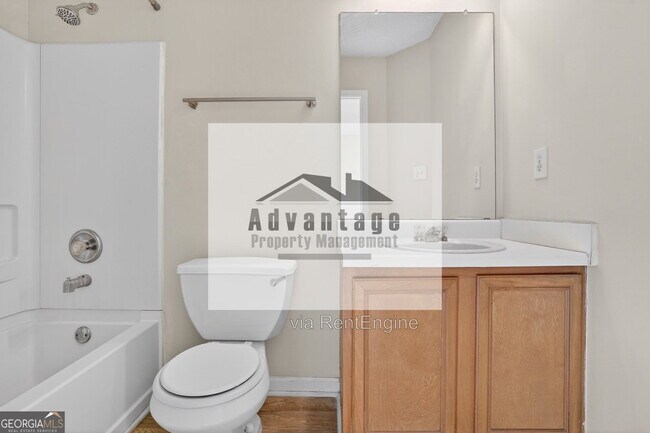 Building Photo - 8100 Oakley Cir