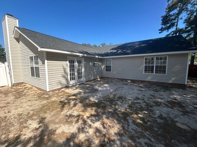 Building Photo - 25 Oak Lake Ct