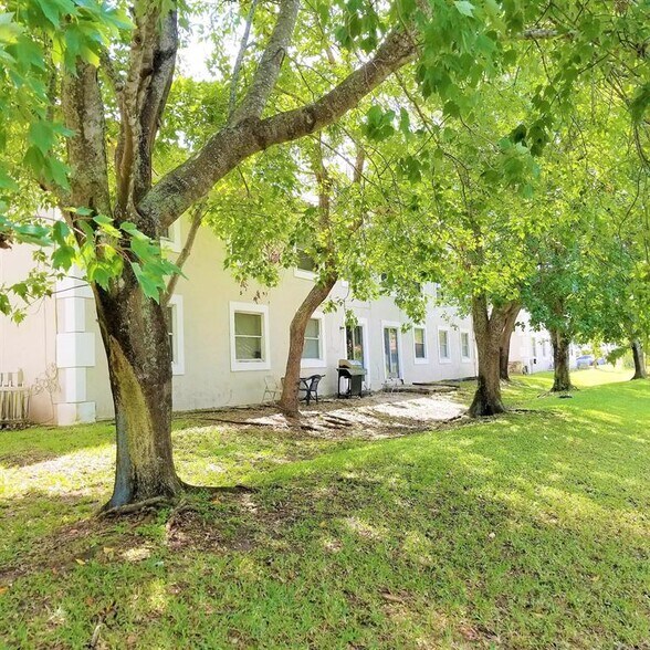 Building Photo - 11403 NW 35th St