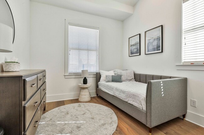 Building Photo - Fully Furnished Trilith Townhome with Larg...