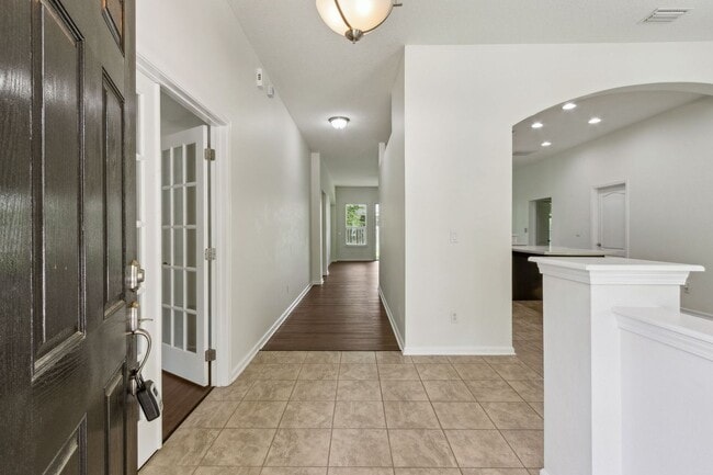 Building Photo - Charming 3-Bedroom Home in The Hideaway – Spacious, Stylish, and Move-In Ready!