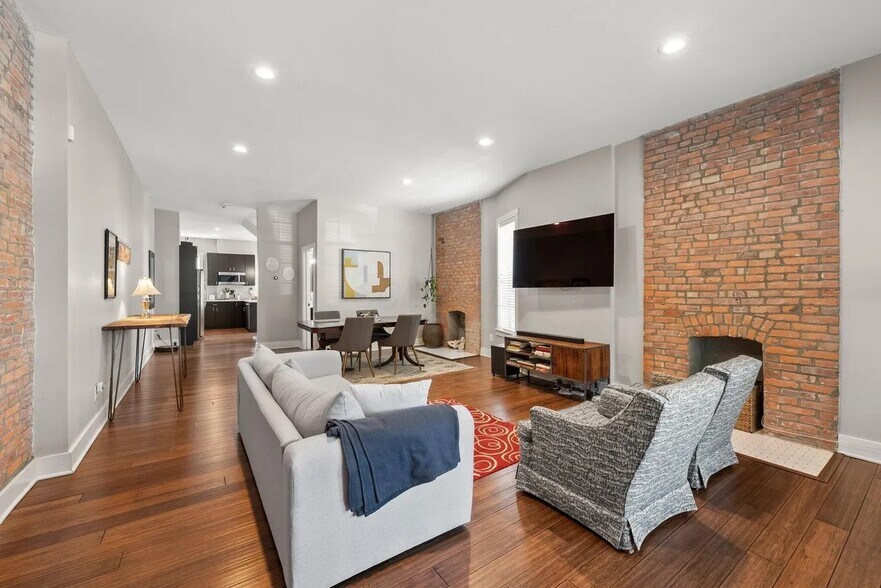 Building Photo - 144 Wilson Ave