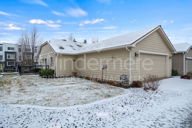 Building Photo - Rare Kendall Yards Detached Single-Family Home | One-Level Living | Low Maintenance