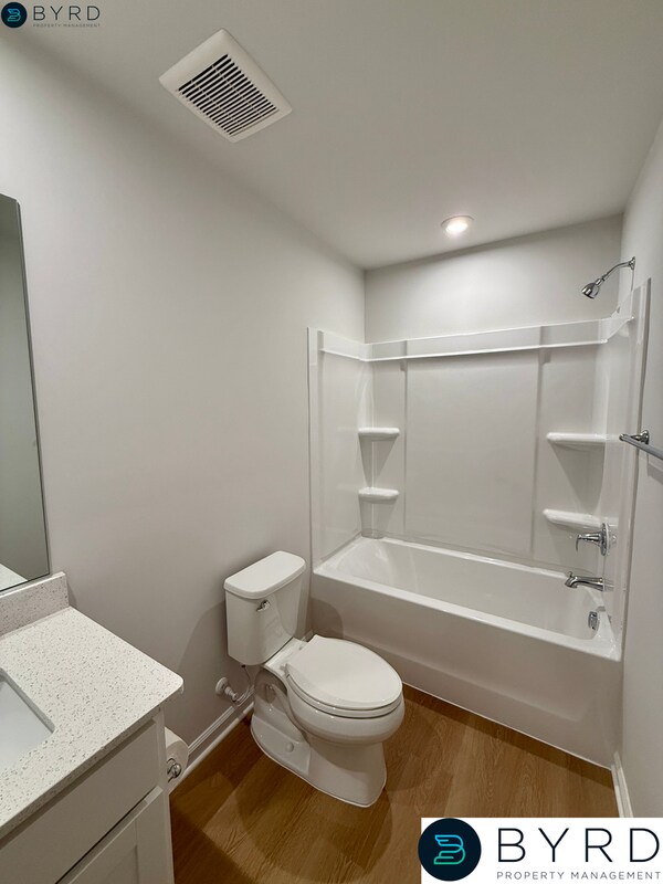 Building Photo - 421 Rivanna Hl Rd