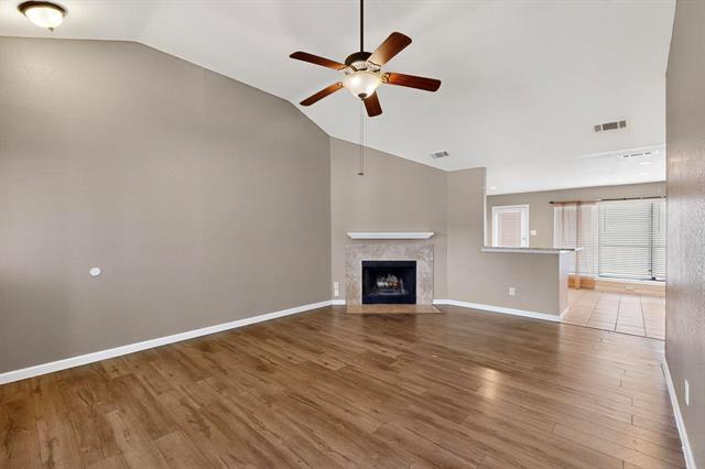 Building Photo - 2305 Jamie Dr