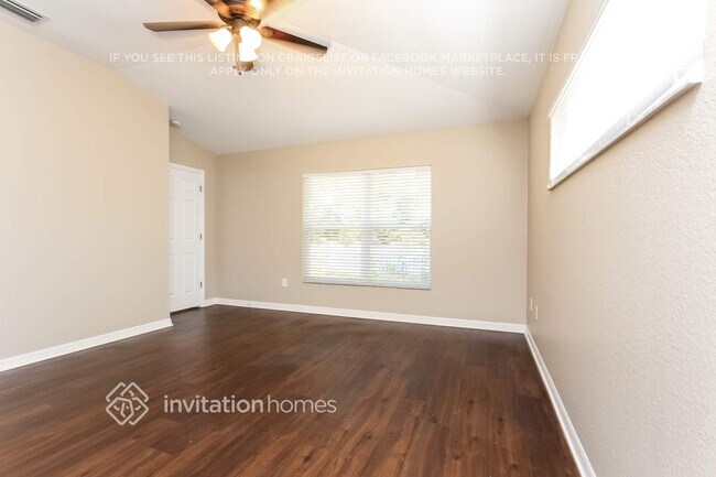 Building Photo - 5140 Layton Dr