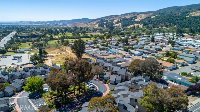Building Photo - 1445 Prefumo Canyon Rd