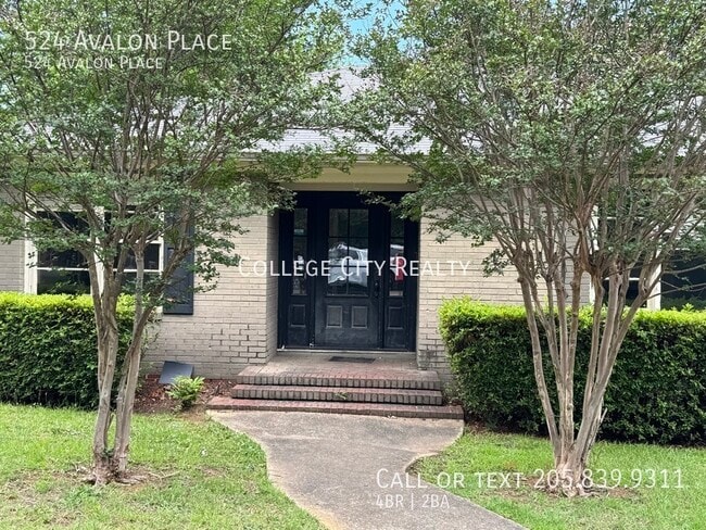 Building Photo - 524 Avalon Place