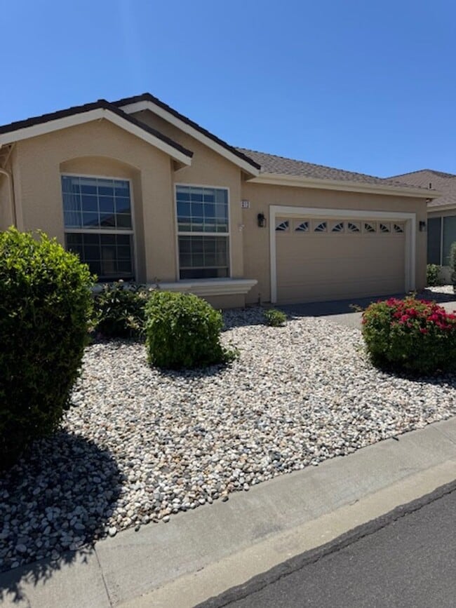 Primary Photo - Nice Home Located in 55 and Over Community!