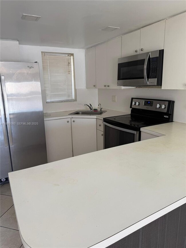 Building Photo - 5530 W 26th Ct