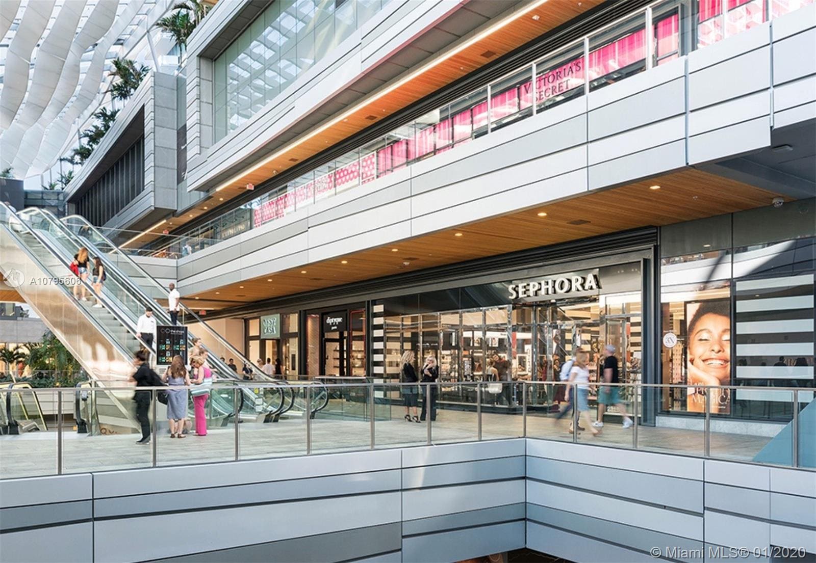 Building Photo - 79 SW 12th St