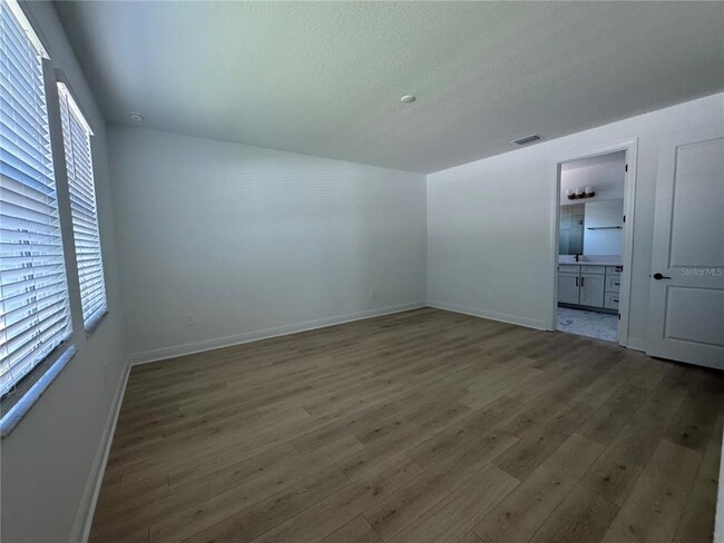 Building Photo - 1512 Lugano Cir