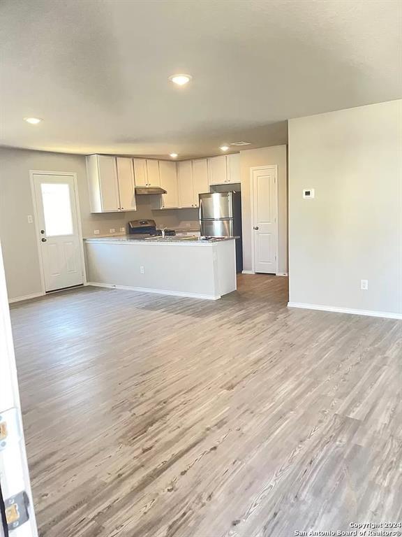 Building Photo - 10538 Varmus Dr