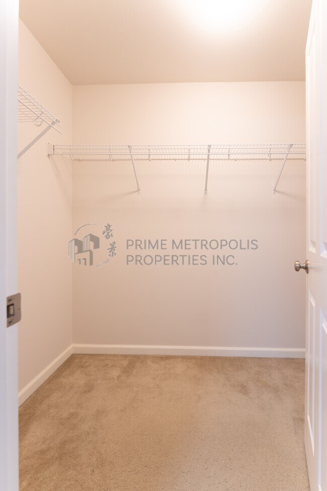 Building Photo - 8322 137th Ct NE