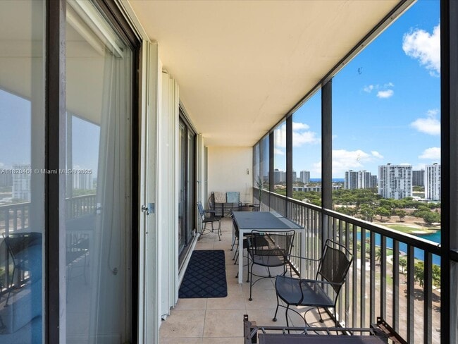Building Photo - 20335 W Country Club Dr