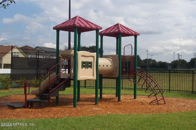 Building Photo - 12212 Angleterre Dr